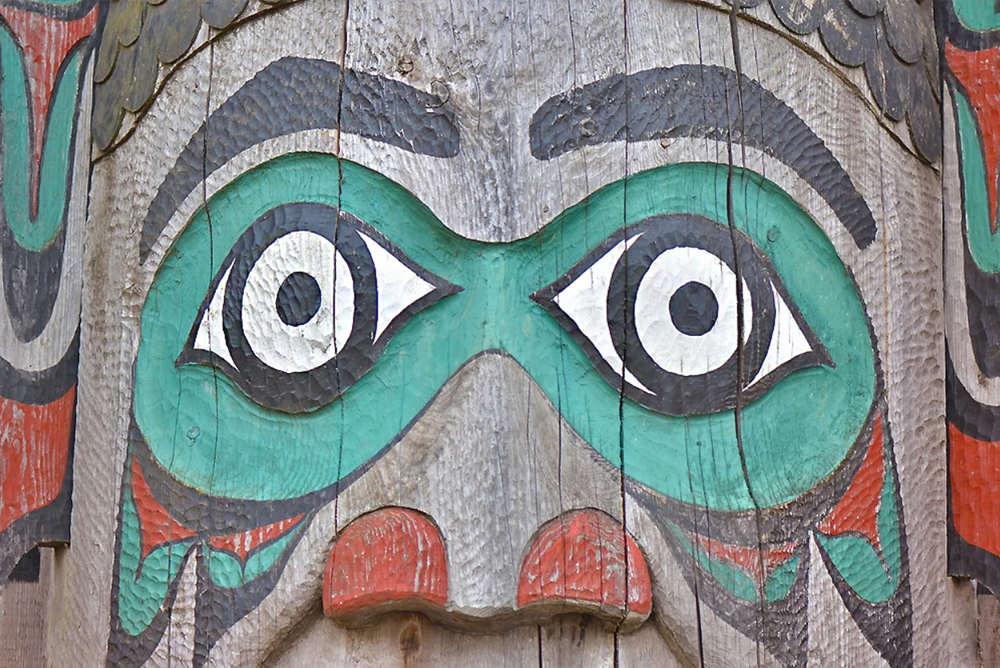 alaskan-native-tribal-totem-the-drews-photography / © DrewCreate